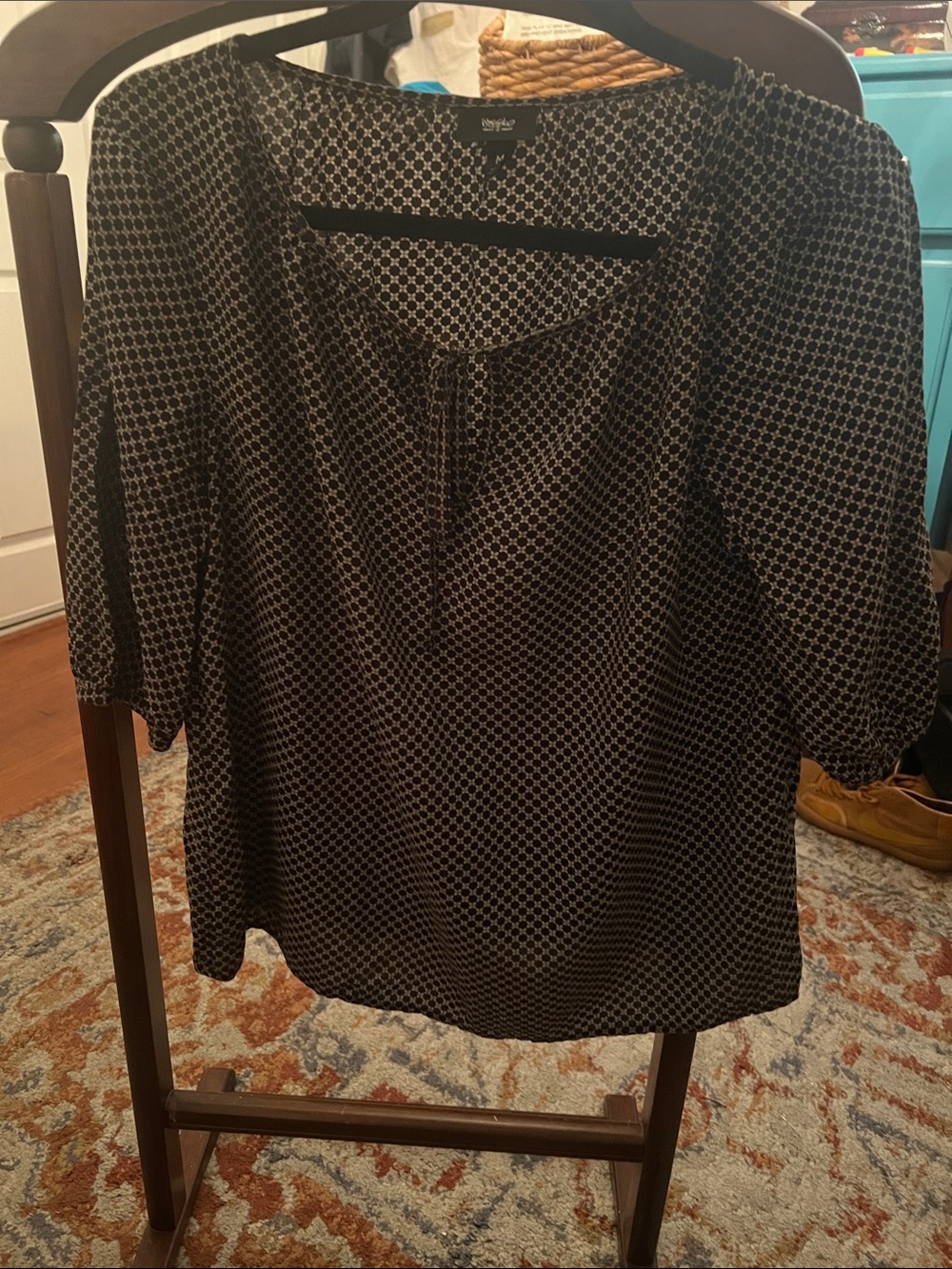 Liz Claiborne Black and Cream Tie-Front Geometric Blouse